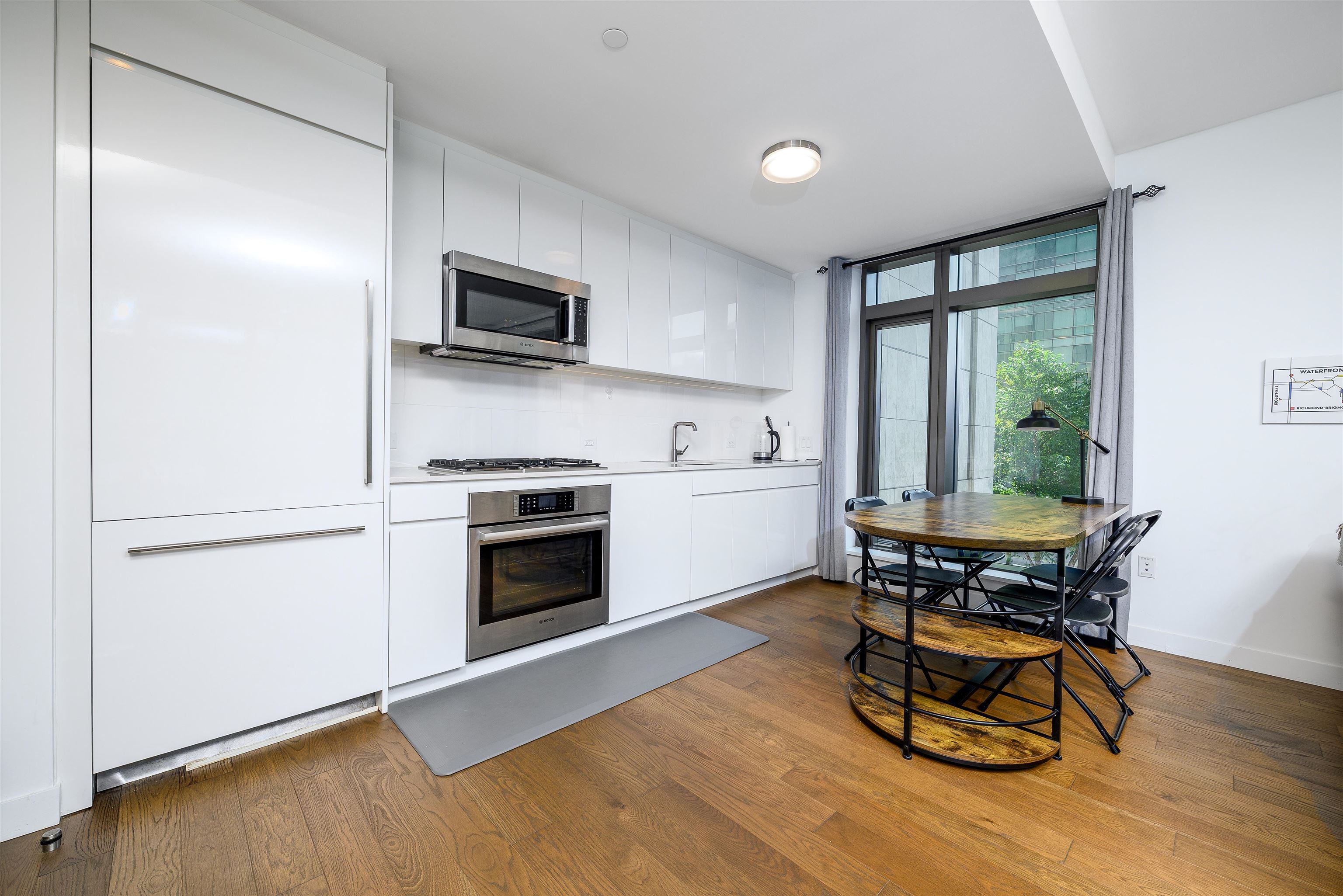 99 HUDSON ST 205