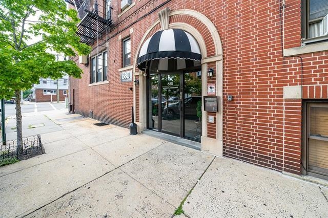 680 Kennedy Blvd #304, Bayonne, New Jersey image 2