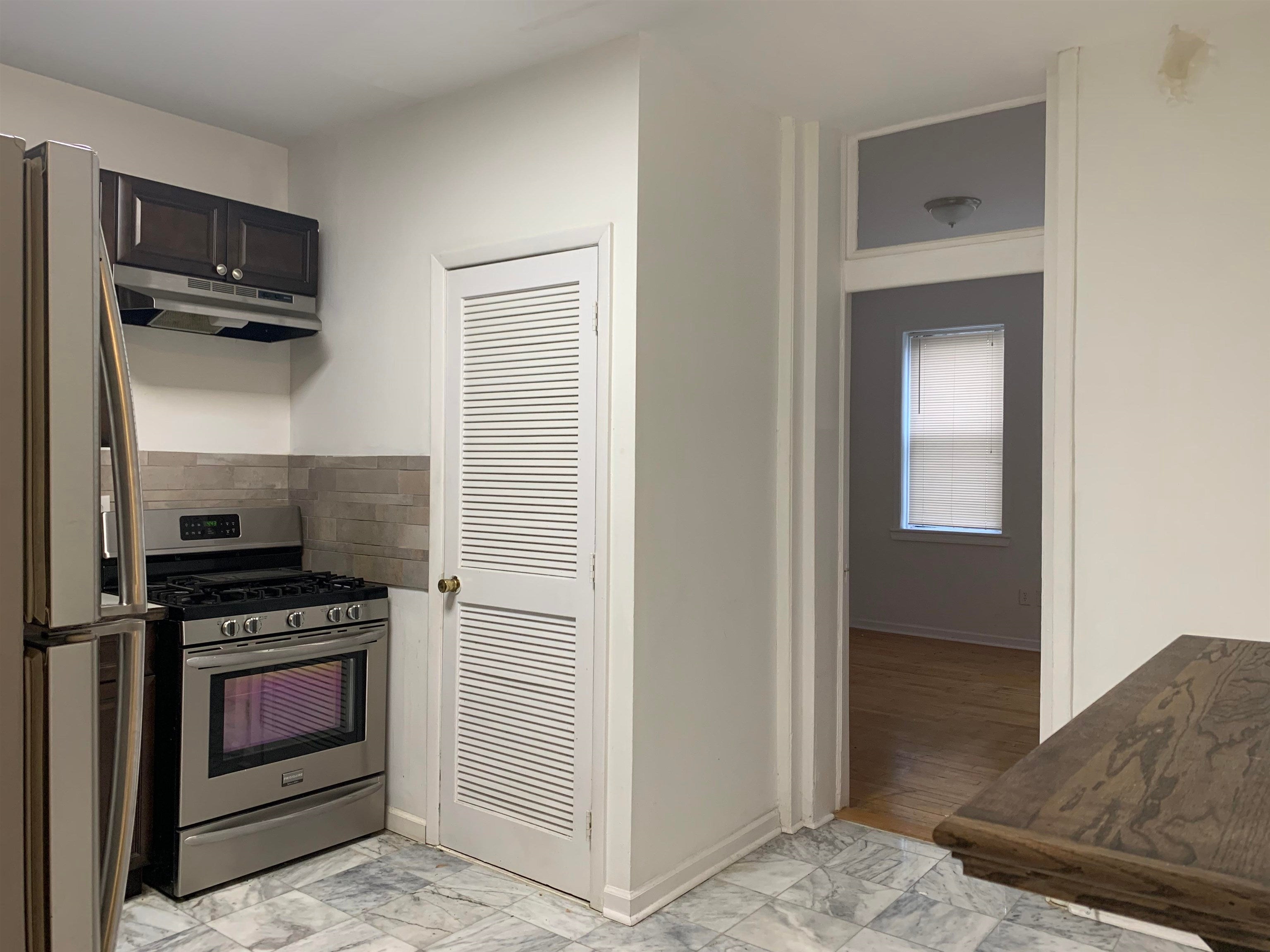 360 PACIFIC AVE