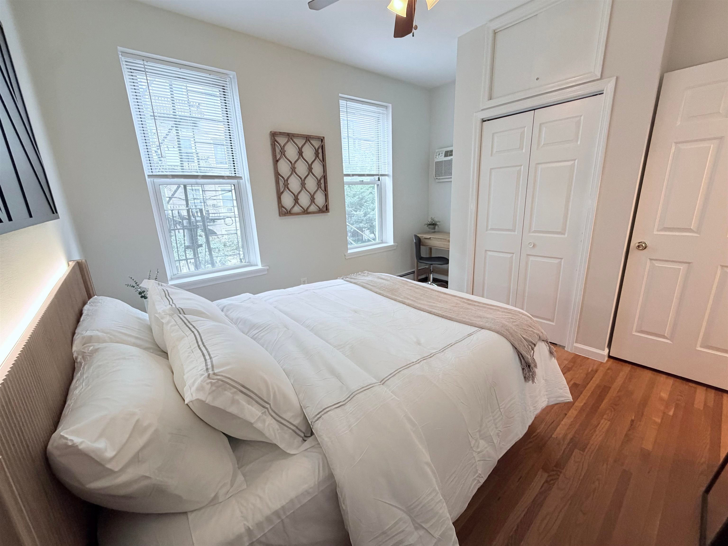 Search Homes 4 711 WILLOW AVE 2C