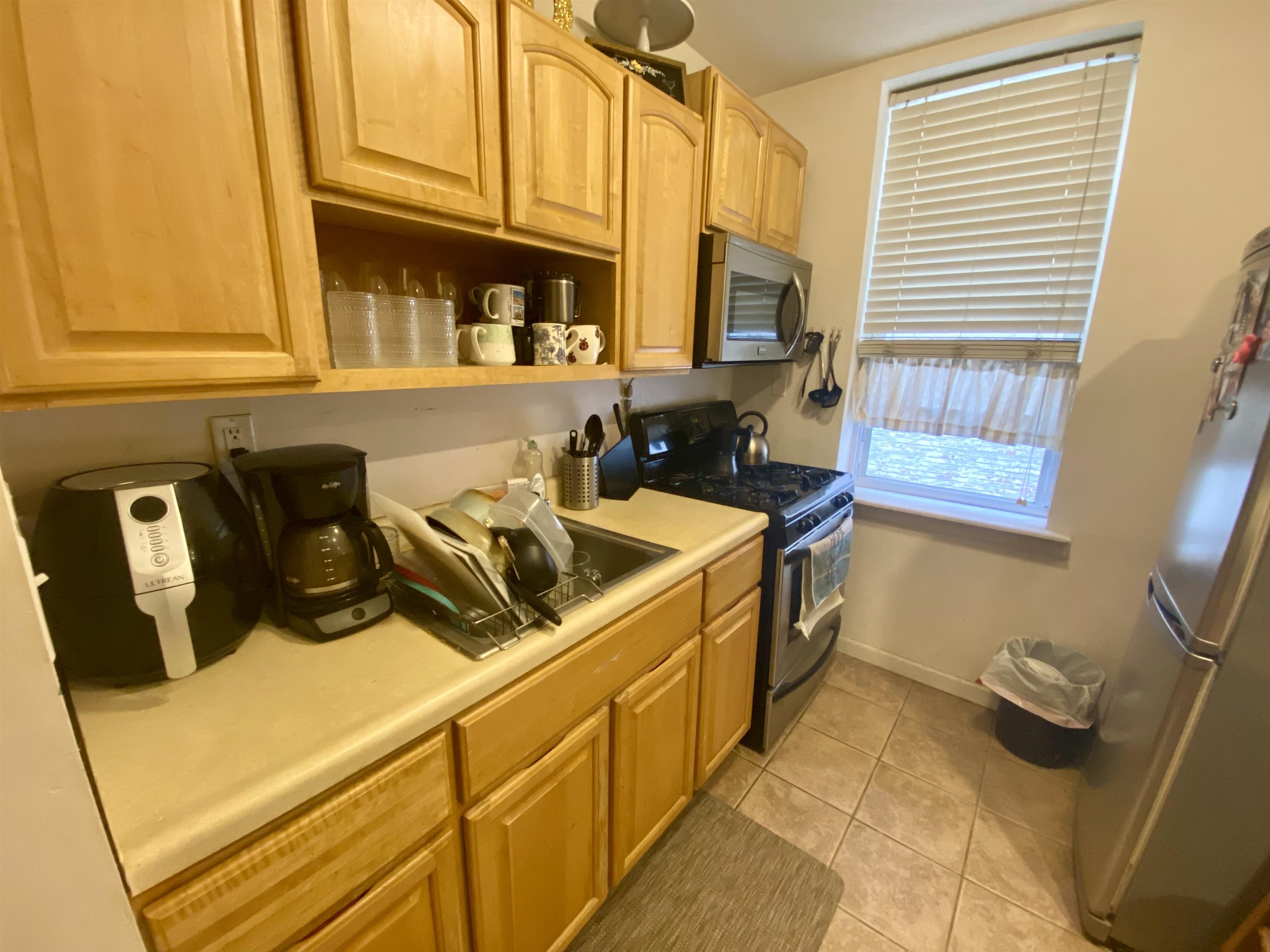 301 79th St #C7, North Bergen, New Jersey image 7