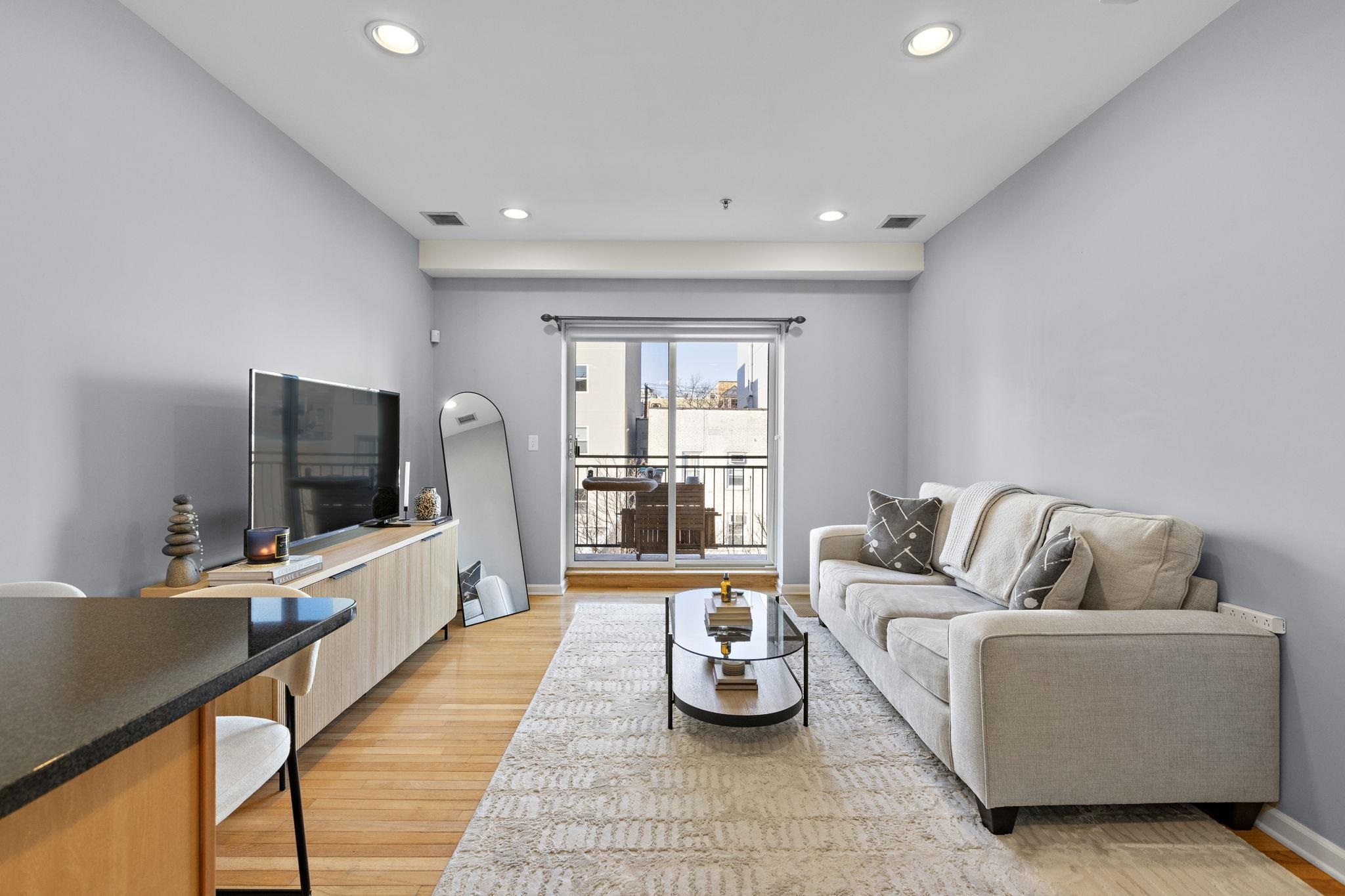 612 Adams St #4, Hoboken, New Jersey image 9