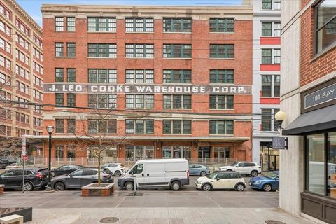 Condo For Sale - 140 Bay St #6F<br/> Hudson County, Jersey City, NJ 07302
