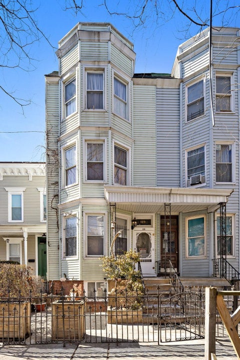 Featured picture for the property 250003982