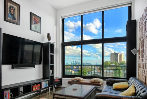 Featured picture for the property 230011003