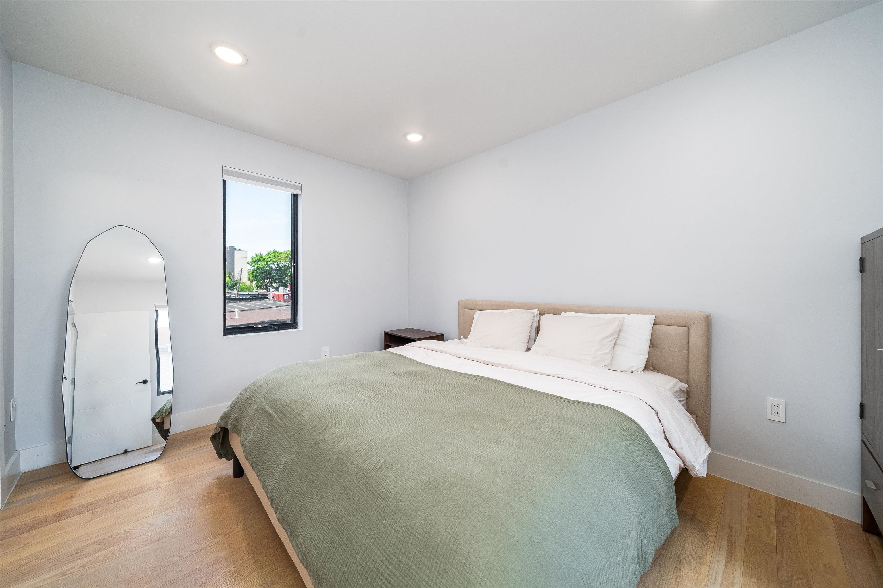 20 Jewett Ave #2, Jersey City, New Jersey image 12