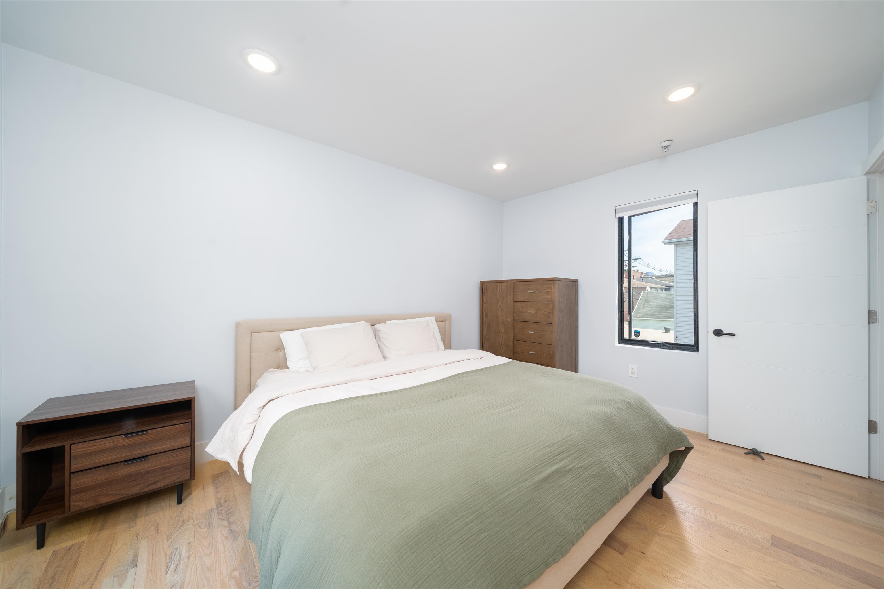 20 Jewett Ave #2, Jersey City, New Jersey image 13