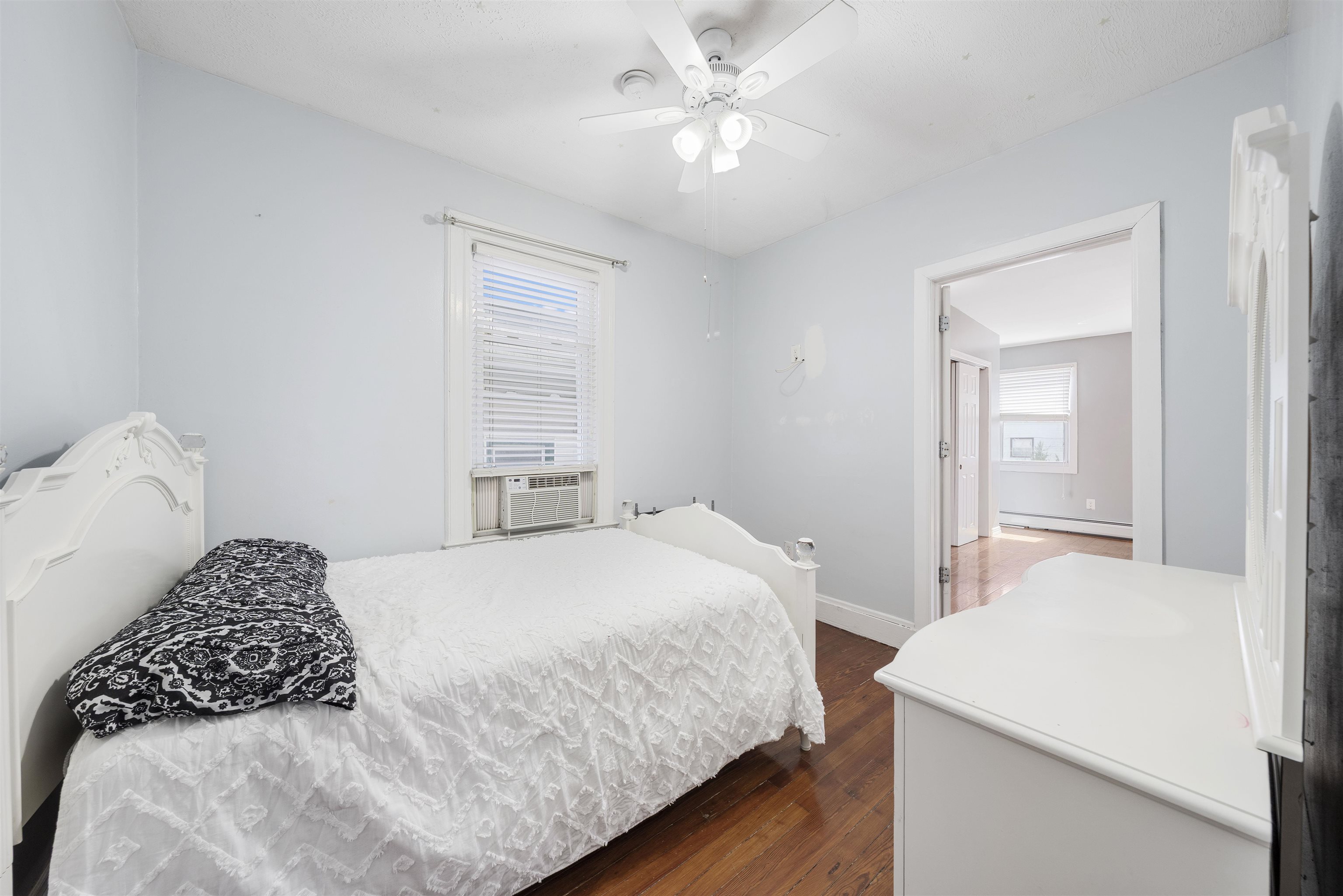 337 75th St, North Bergen, New Jersey image 17