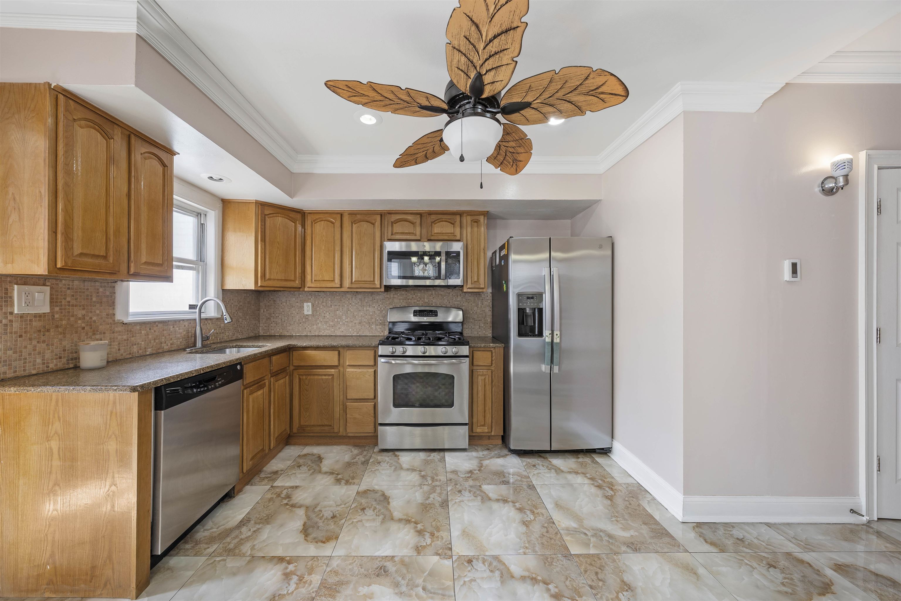 337 75th St, North Bergen, New Jersey image 5