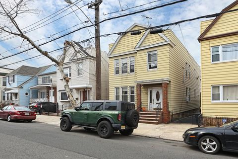 Multifamily For Sale - 543 Liberty Ave<br/> Jersey City, NJ 07307