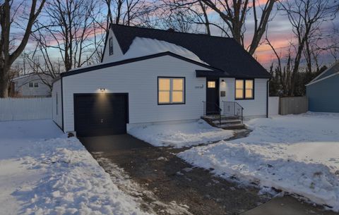 5 LOIS AVE EAST BRUNSWICK NJ 08816