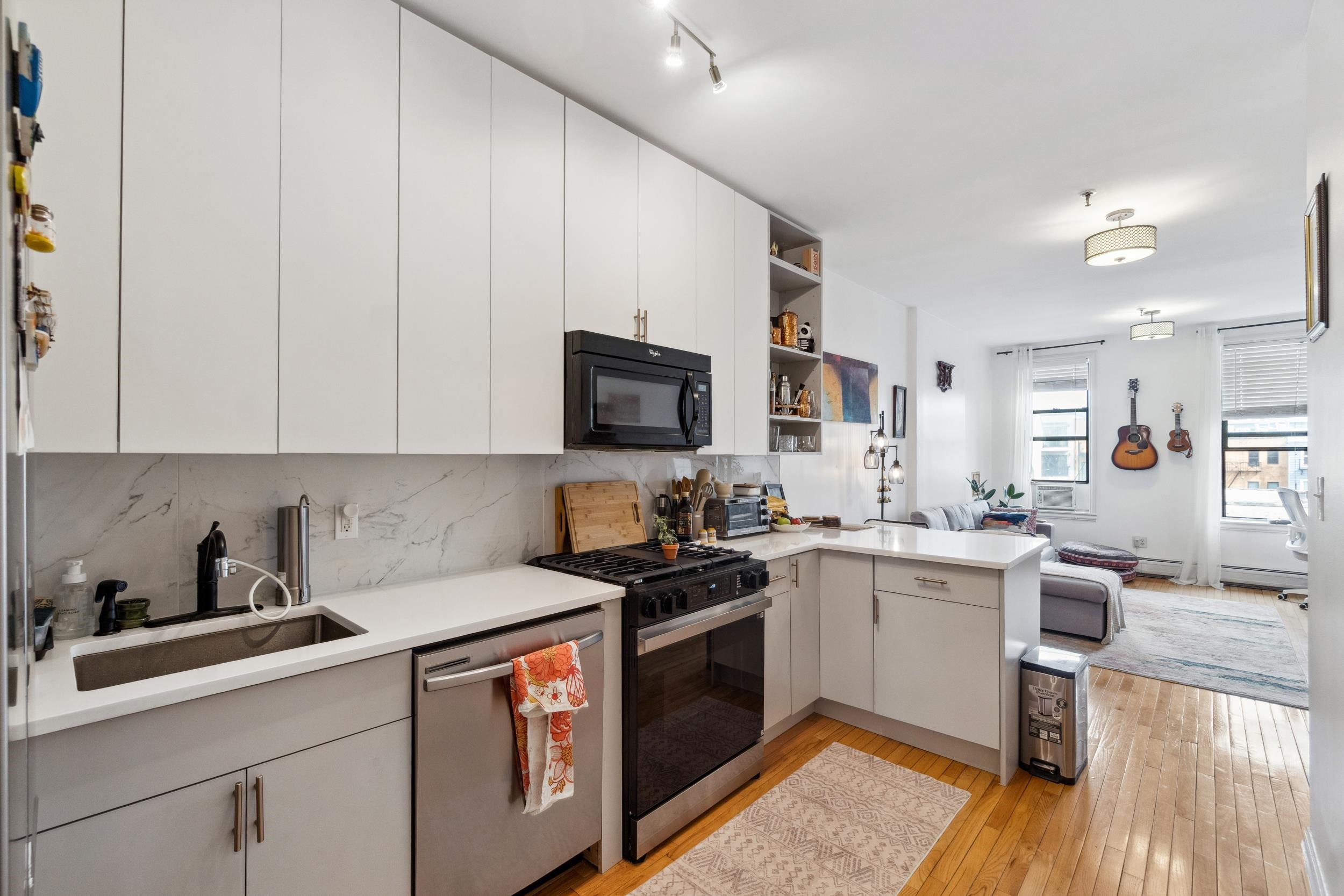 60 Monroe St #8, Hoboken, New Jersey image 7