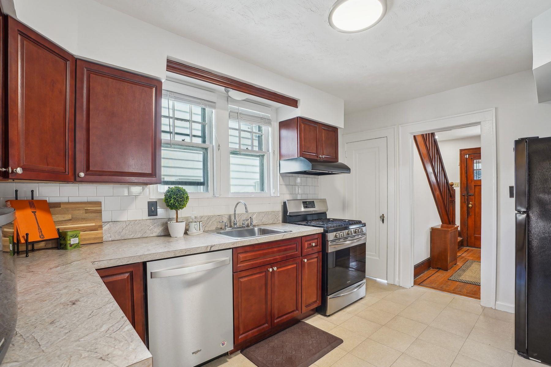 40 East 8th St, Clifton, New Jersey image 7