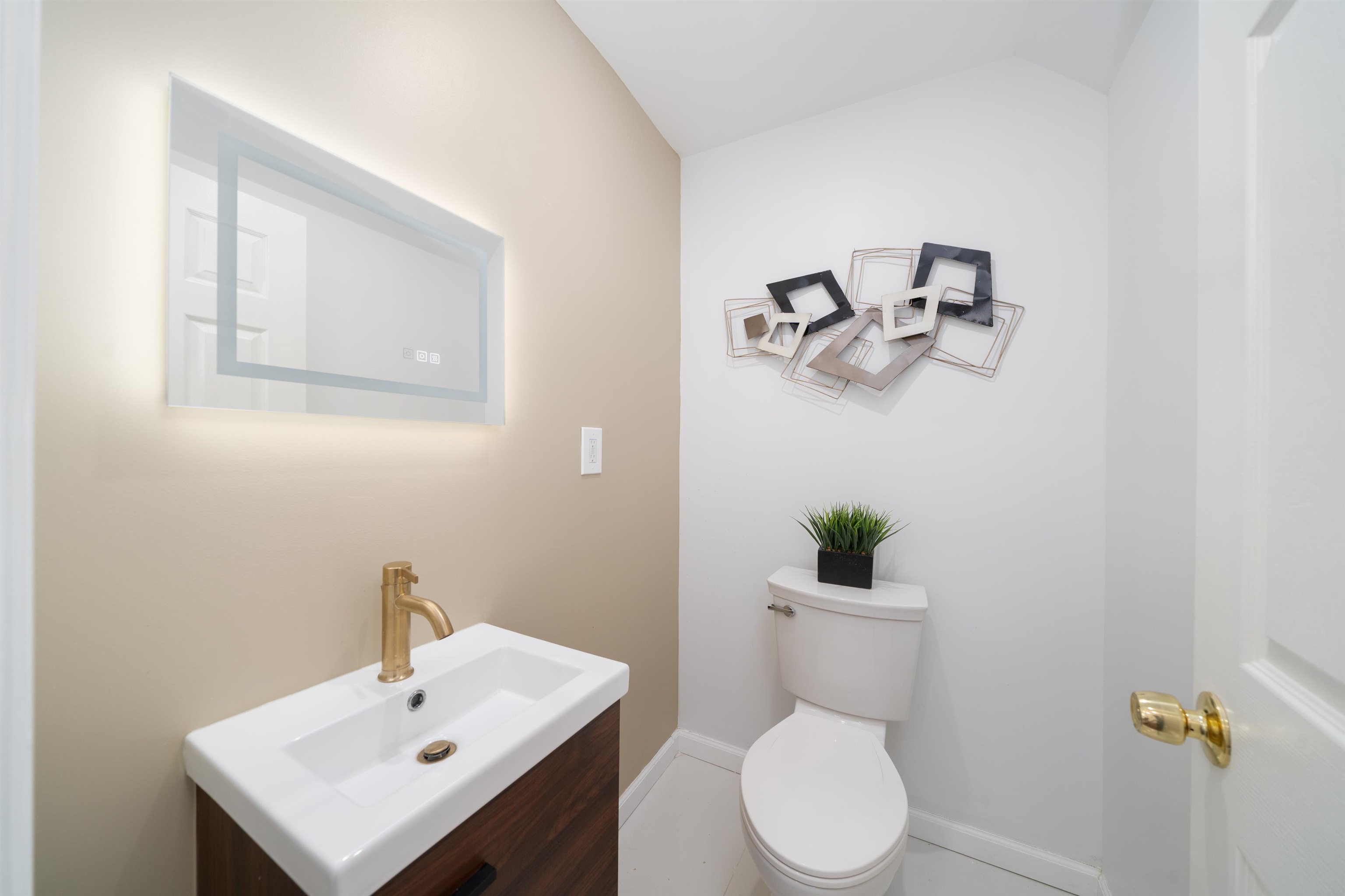 153 Harrison Ave, Jersey City, New Jersey image 11