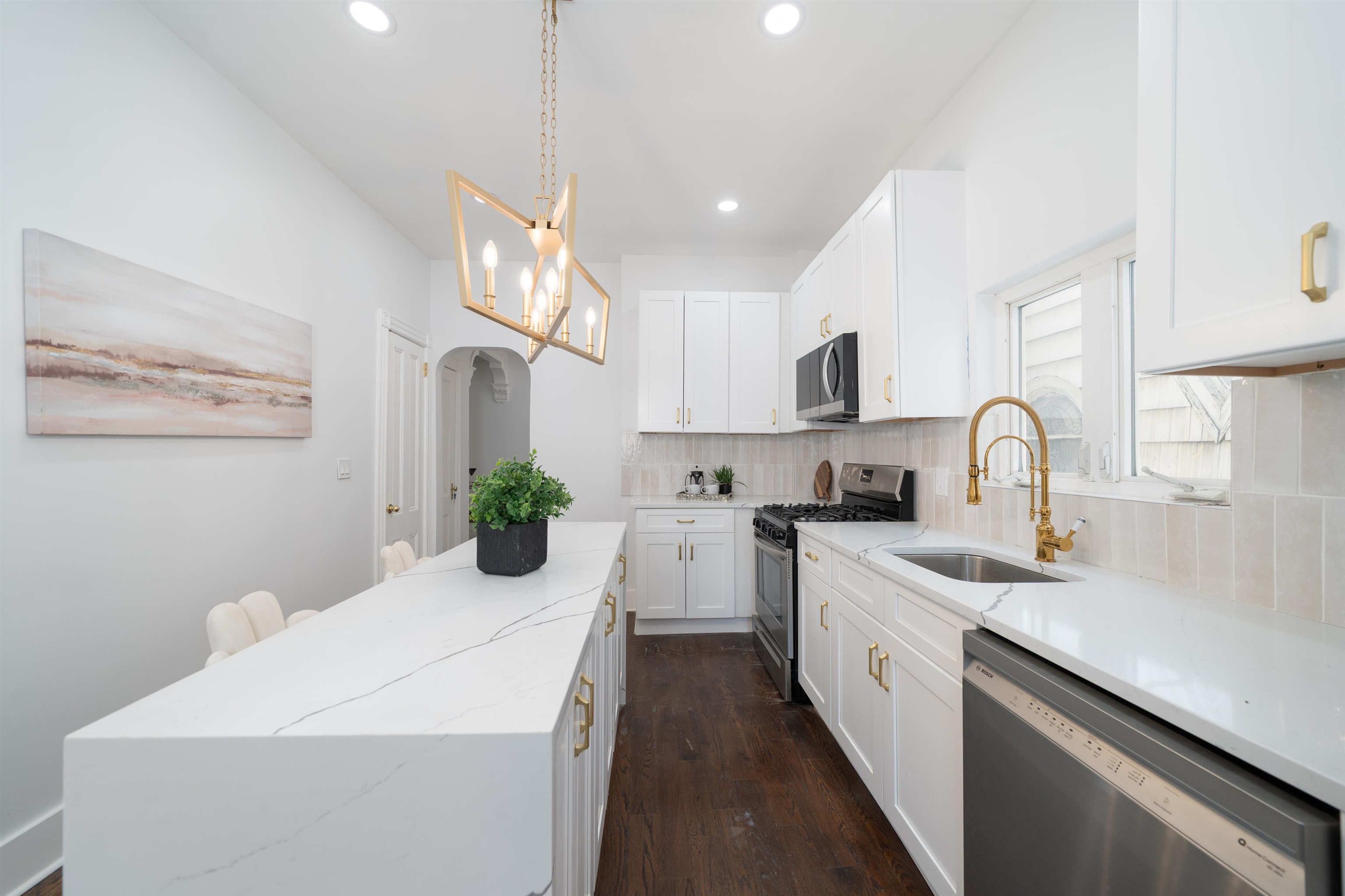 153 Harrison Ave, Jersey City, New Jersey image 7