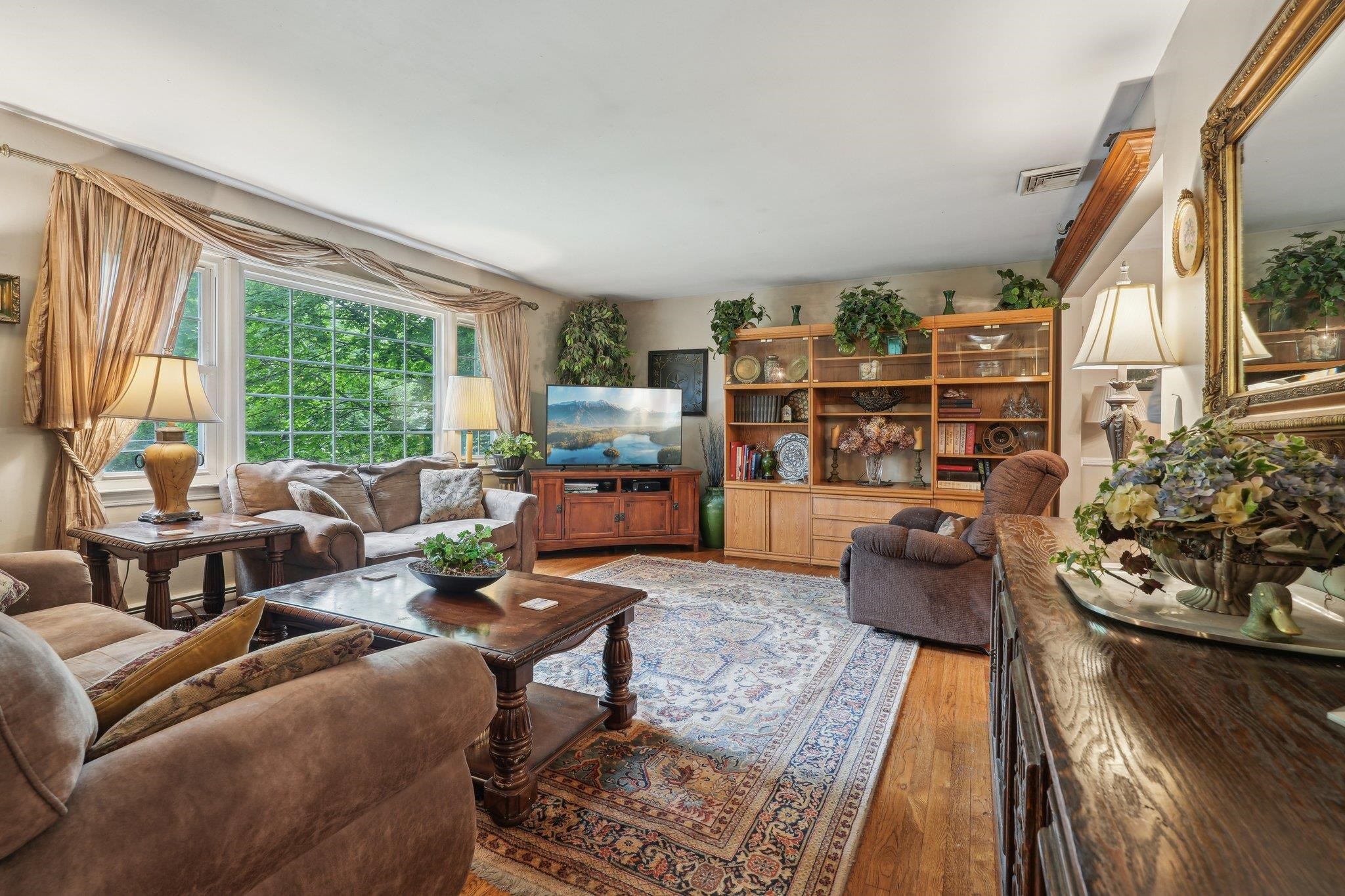 56 Bradrick Lane, West Milford, New Jersey image 6