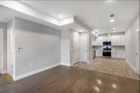 Apartment For Rent - 54 Graham St #3D<br/> Jersey City, NJ 07307