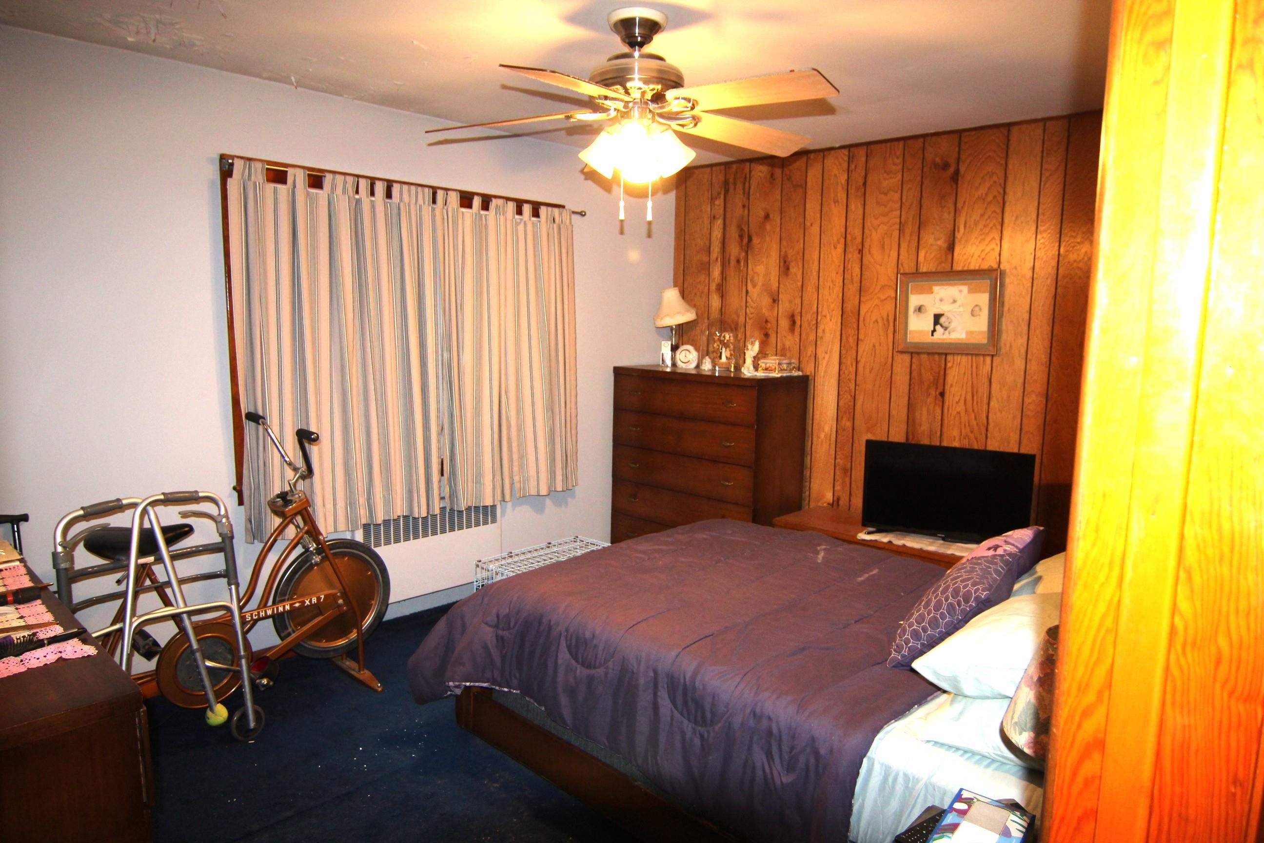 Bayonne, New Jersey 07002, United States, 6 Bedrooms Bedrooms, ,3 BathroomsBathrooms,Residential,Pending,91422