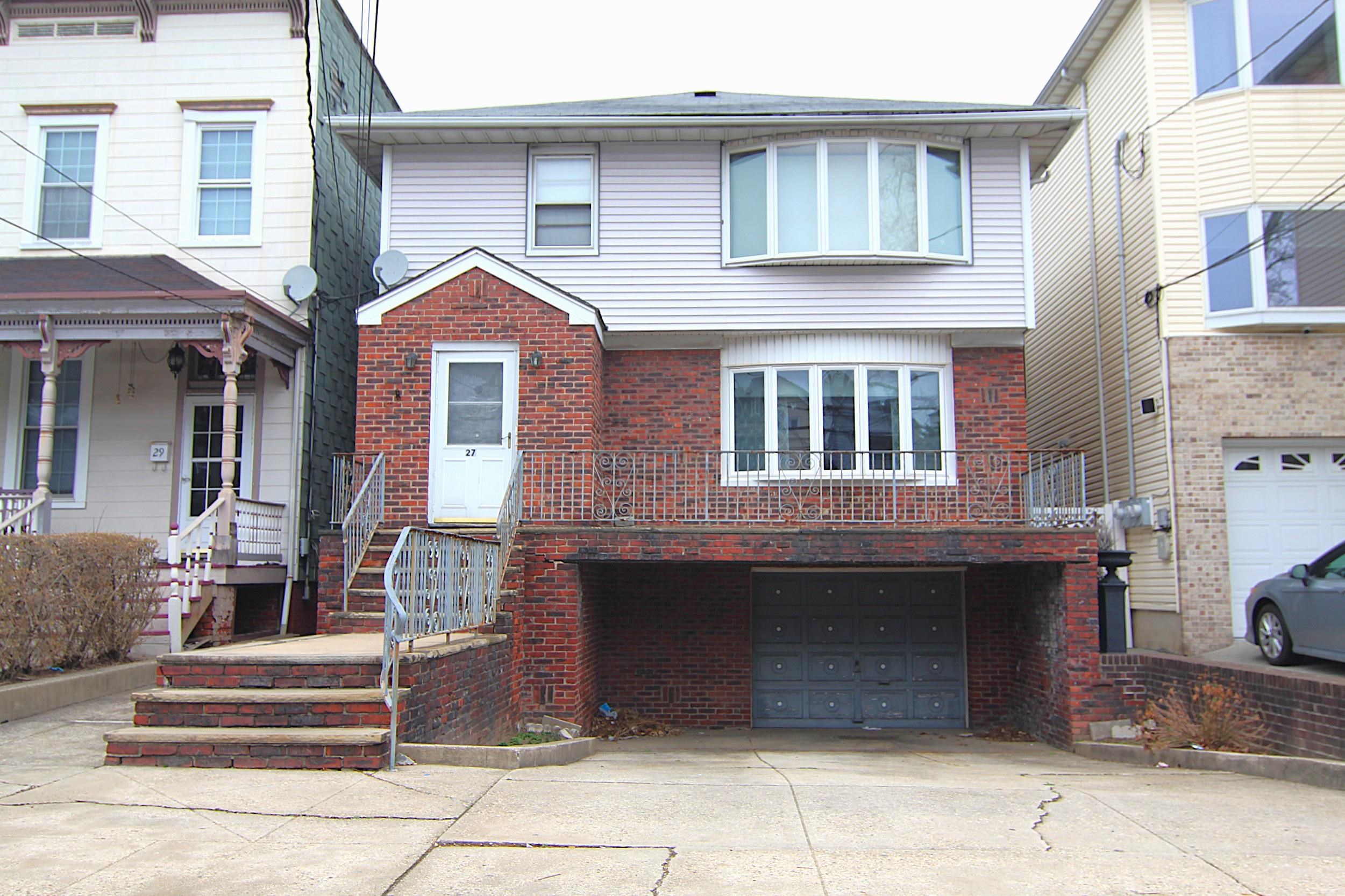 Bayonne, New Jersey 07002, United States, 6 Bedrooms Bedrooms, ,3 BathroomsBathrooms,Residential,Pending,91422 Bayonne, New Jersey 07002, United States, 6 Bedrooms Bedrooms, ,3 BathroomsBathrooms,Residential,Pending,91422