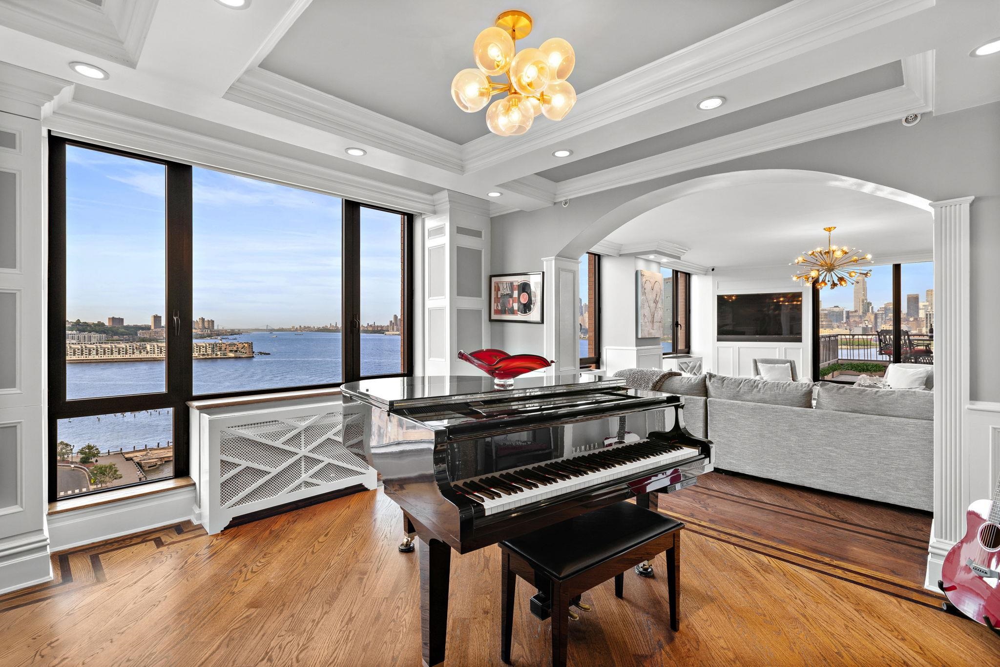 2 Constitution Ct #PH01, Hoboken, New Jersey image 4