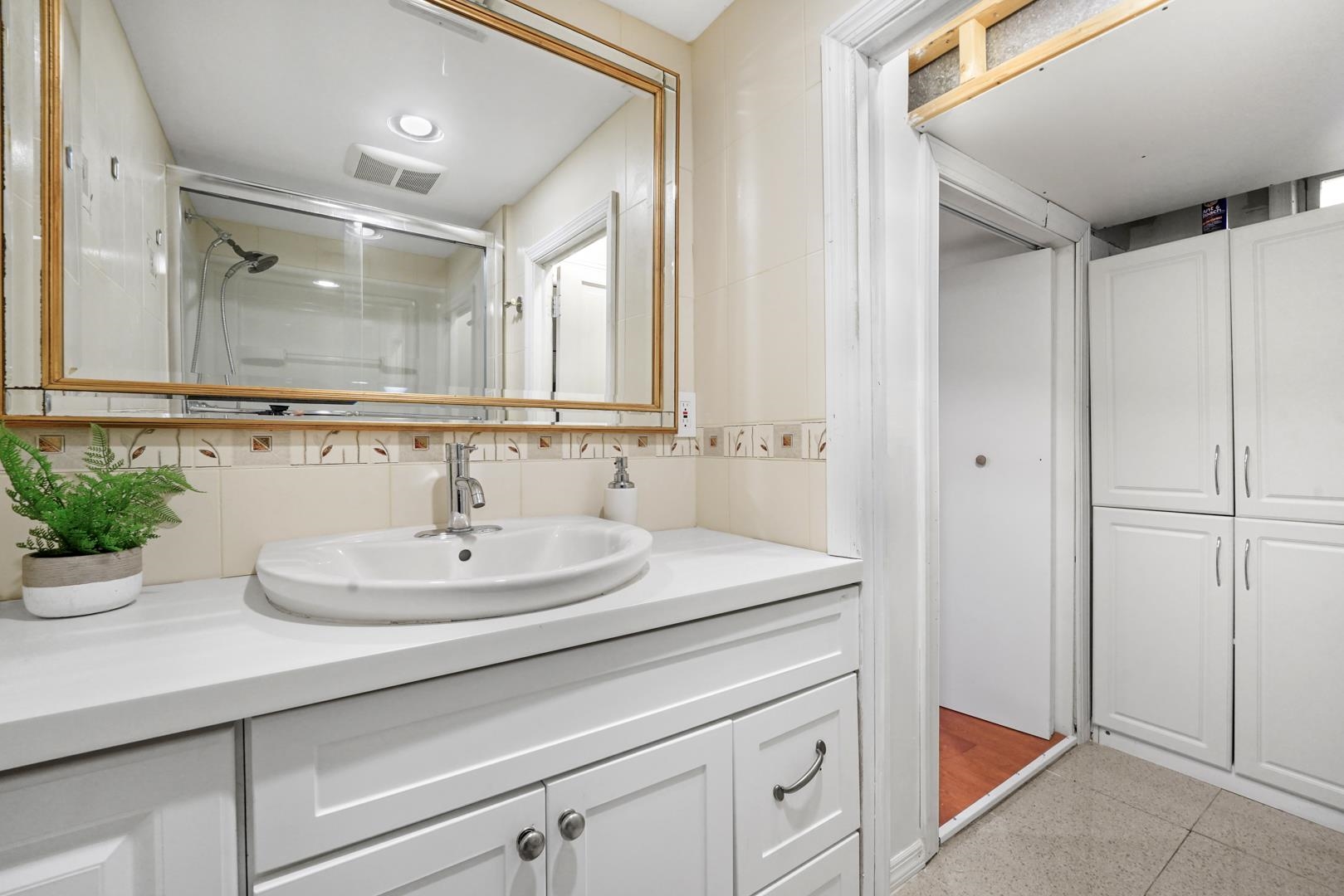 78 Jannarone St, Belleville, New Jersey image 34