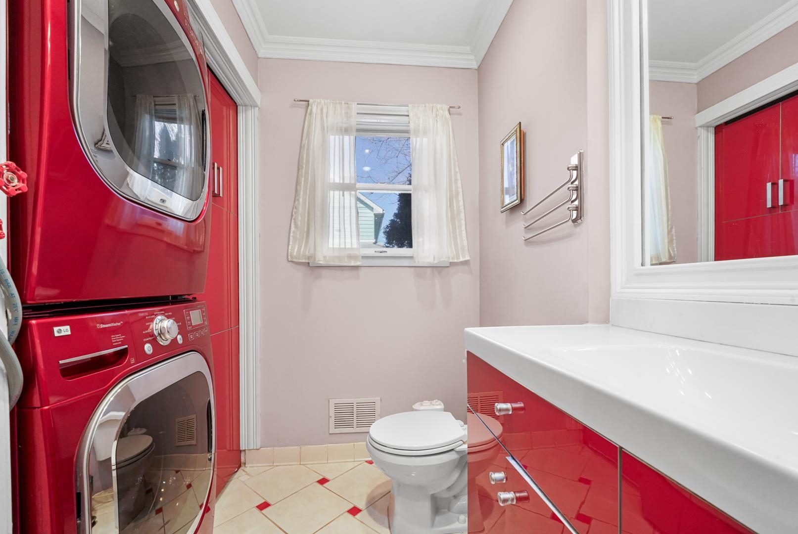 78 Jannarone St, Belleville, New Jersey image 18
