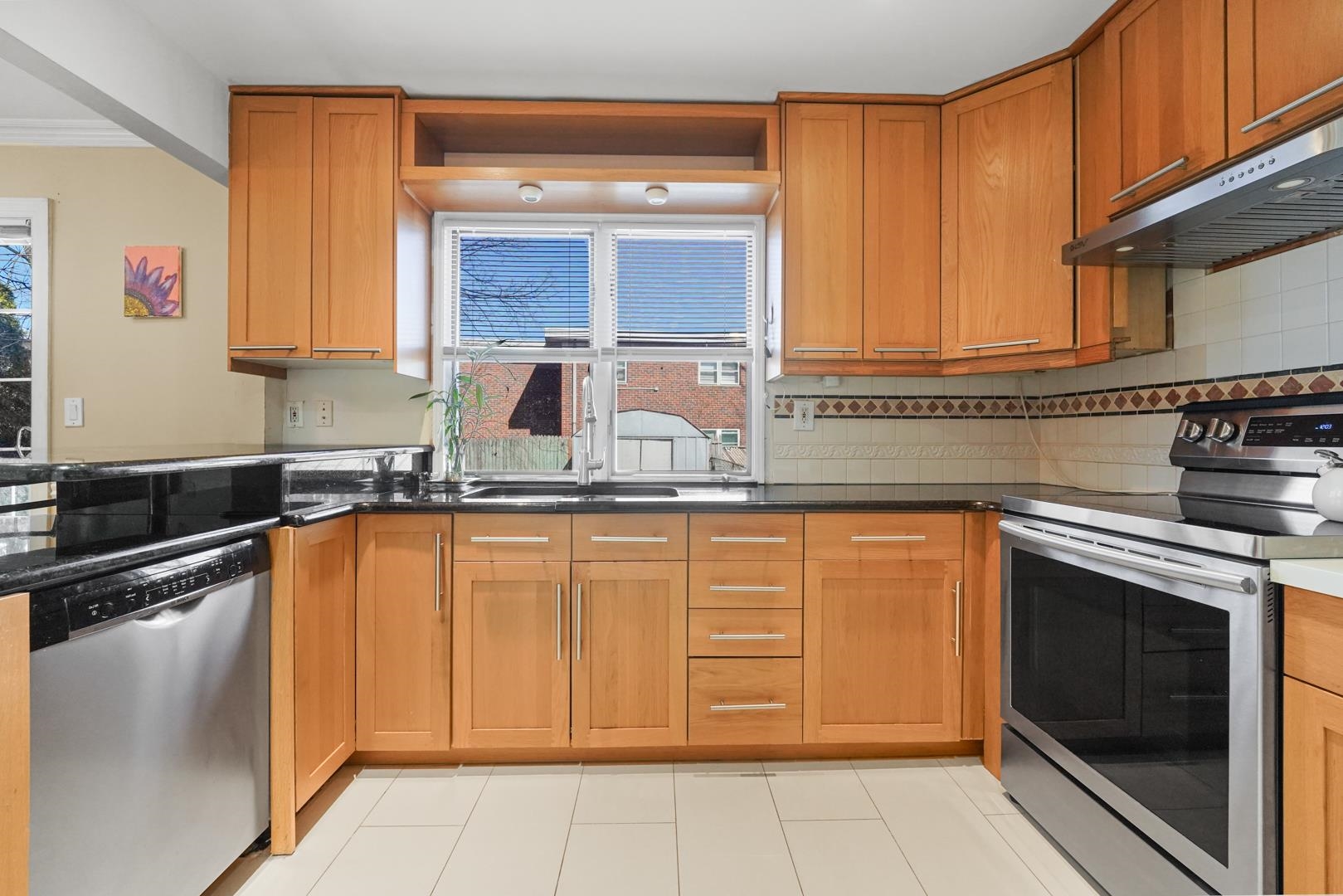 78 Jannarone St, Belleville, New Jersey image 16