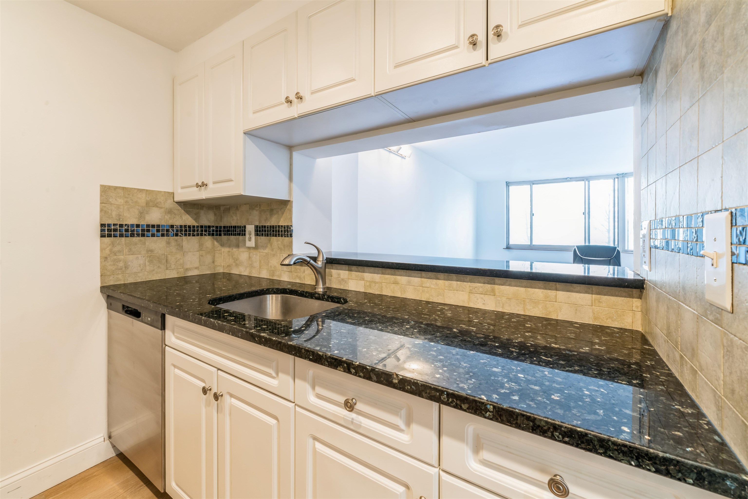 1 2nd St #208, Jersey City, New Jersey image 6