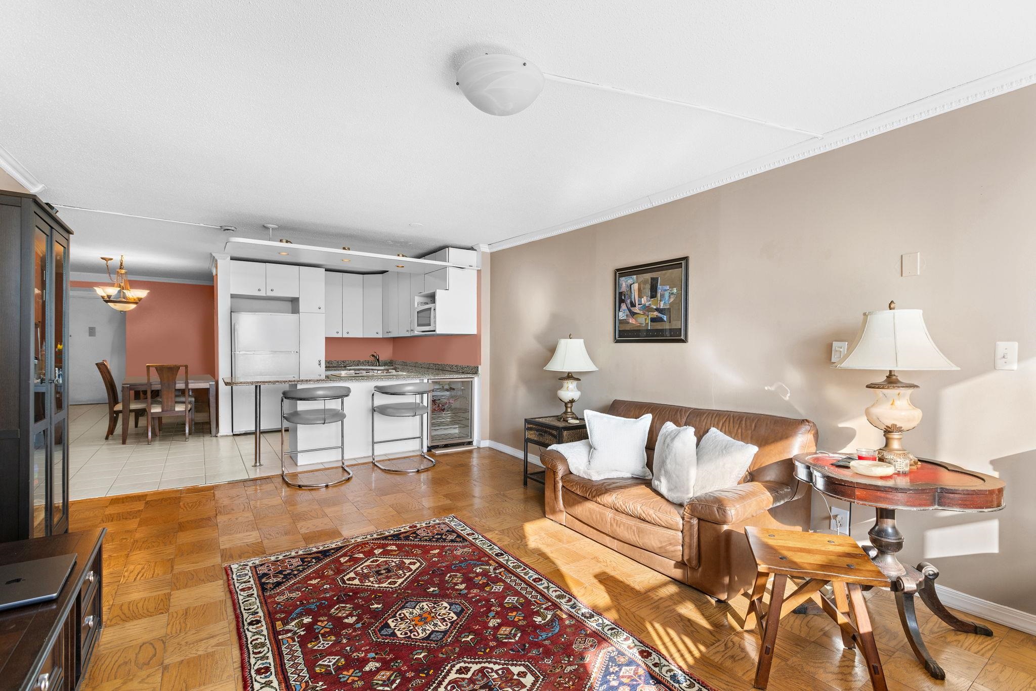 7004 Blvd East #40G, Guttenberg, New Jersey image 2