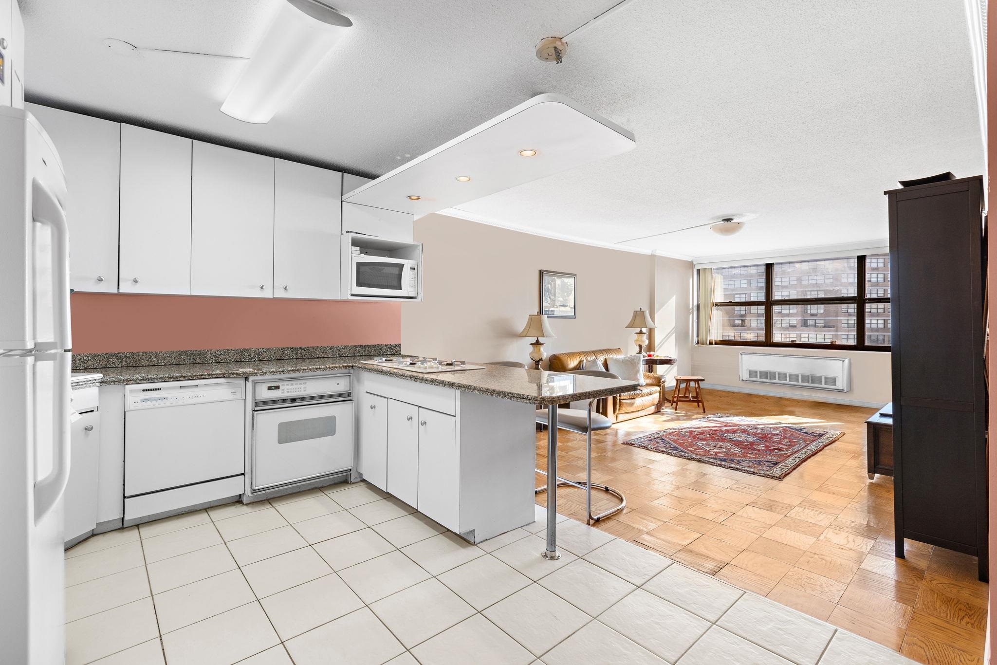 7004 Blvd East #40G, Guttenberg, New Jersey image 4
