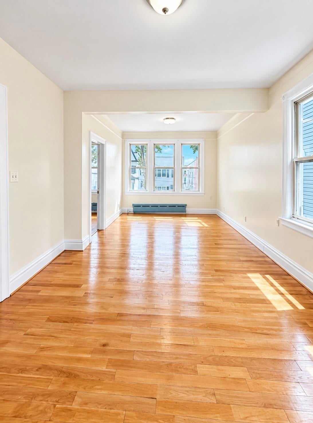 160 CARLTON AVE 2