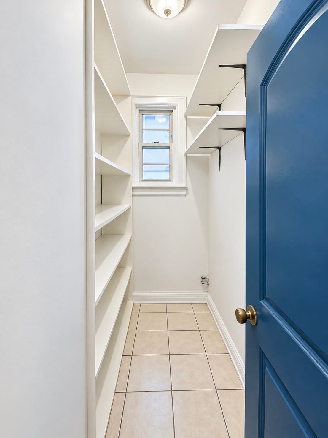 160 CARLTON AVE 2