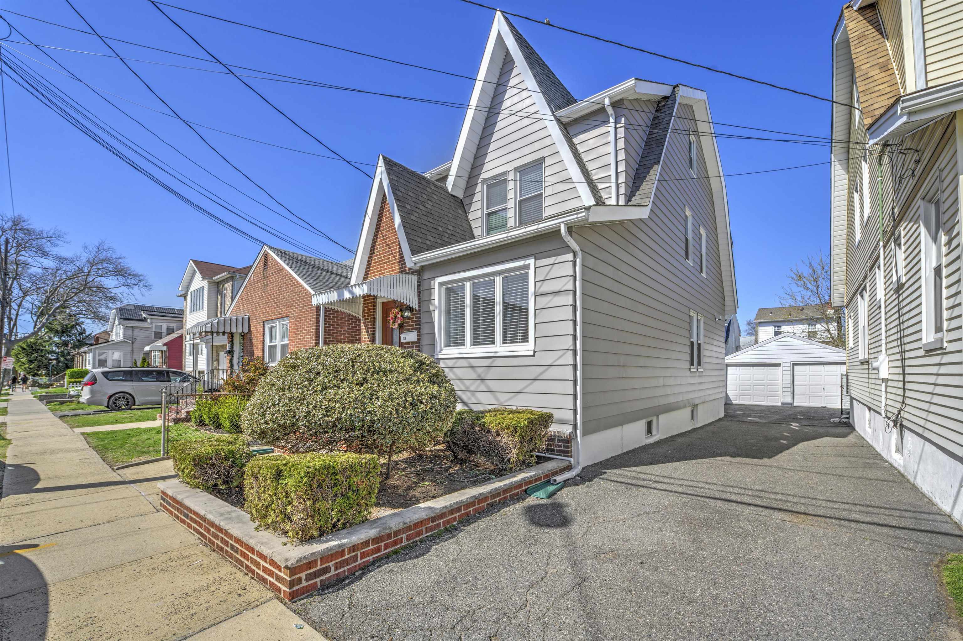 20 Arlington Blvd, North Arlington, New Jersey image 3