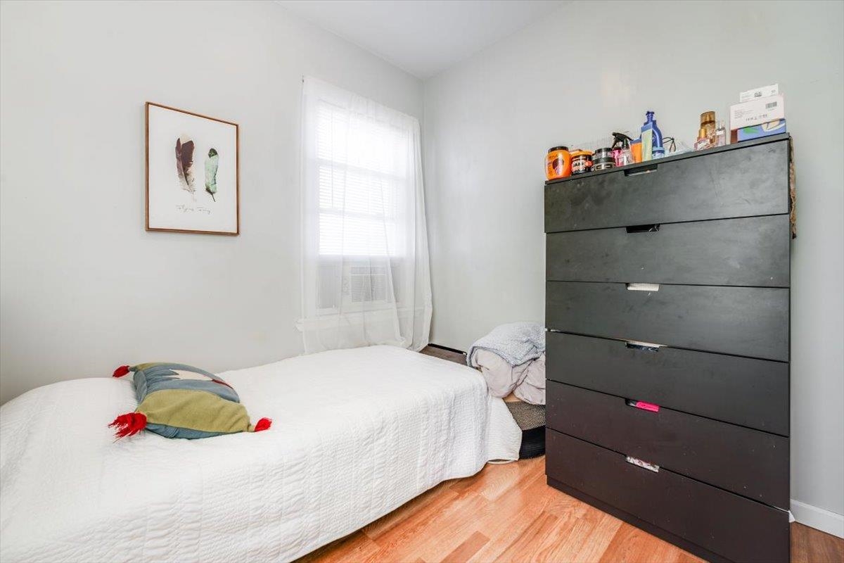 141 Brookdale Ave, Newark, New Jersey image 17