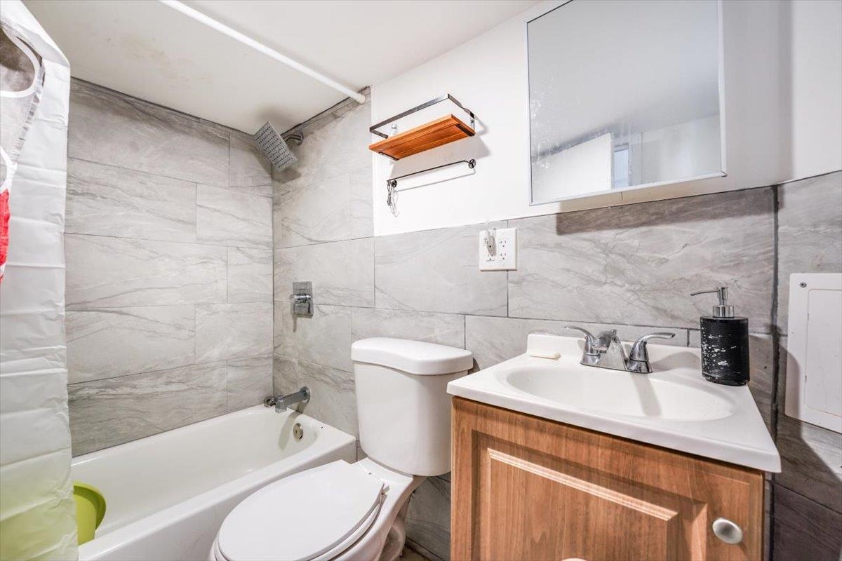 141 Brookdale Ave, Newark, New Jersey image 19