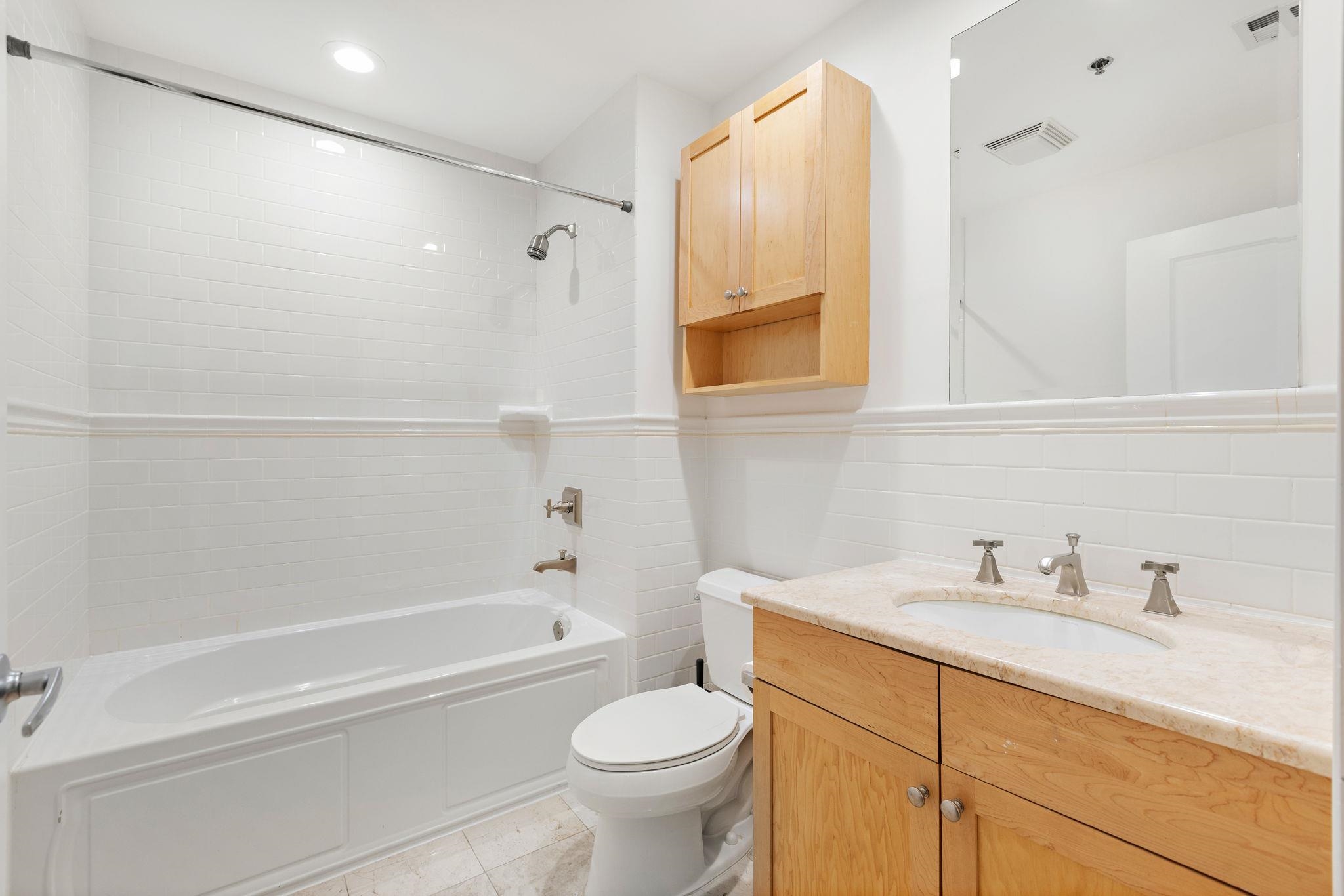 615 Adams St #2F, Hoboken, New Jersey image 23