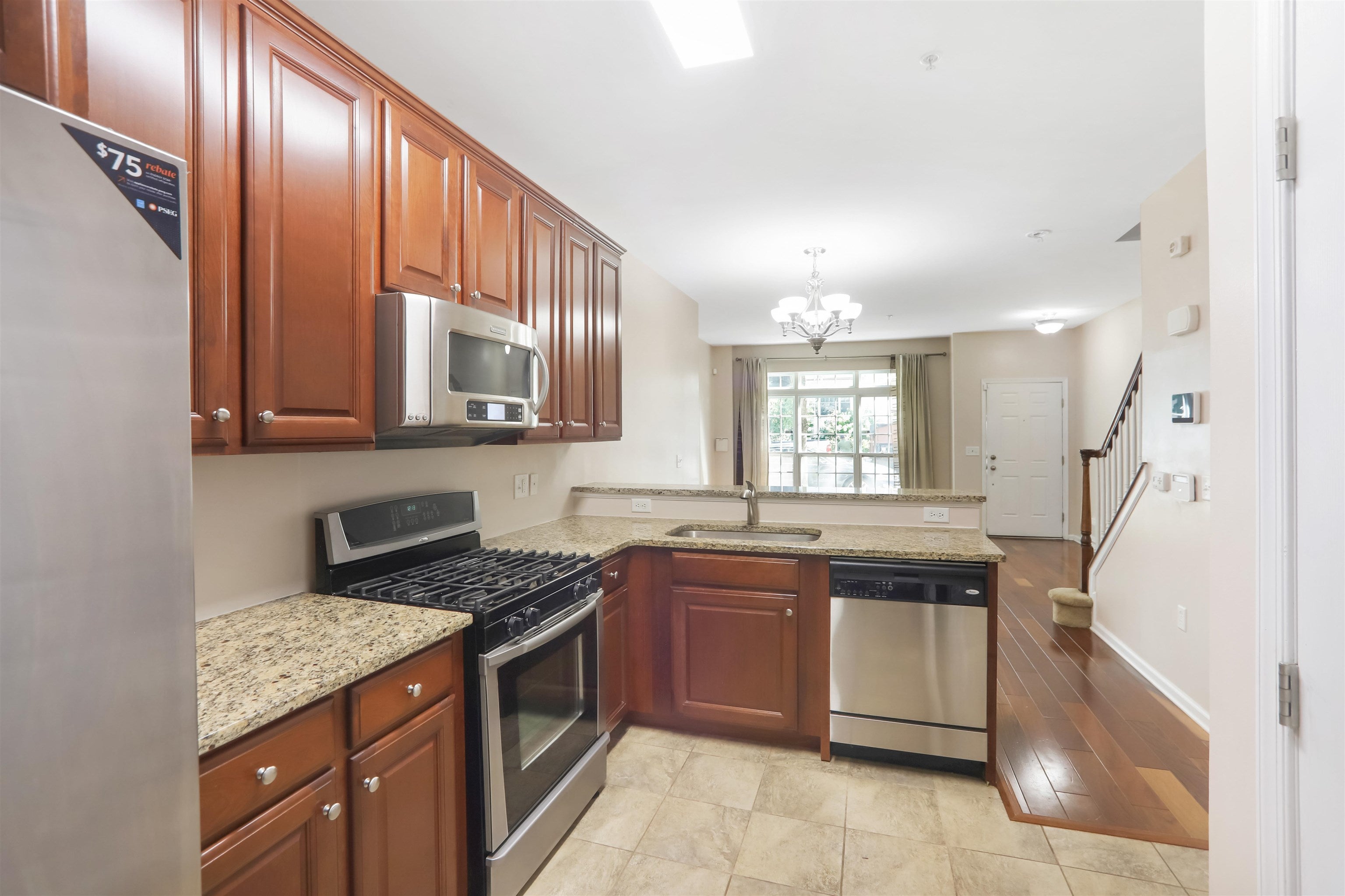 275 CUSTER AVE 223