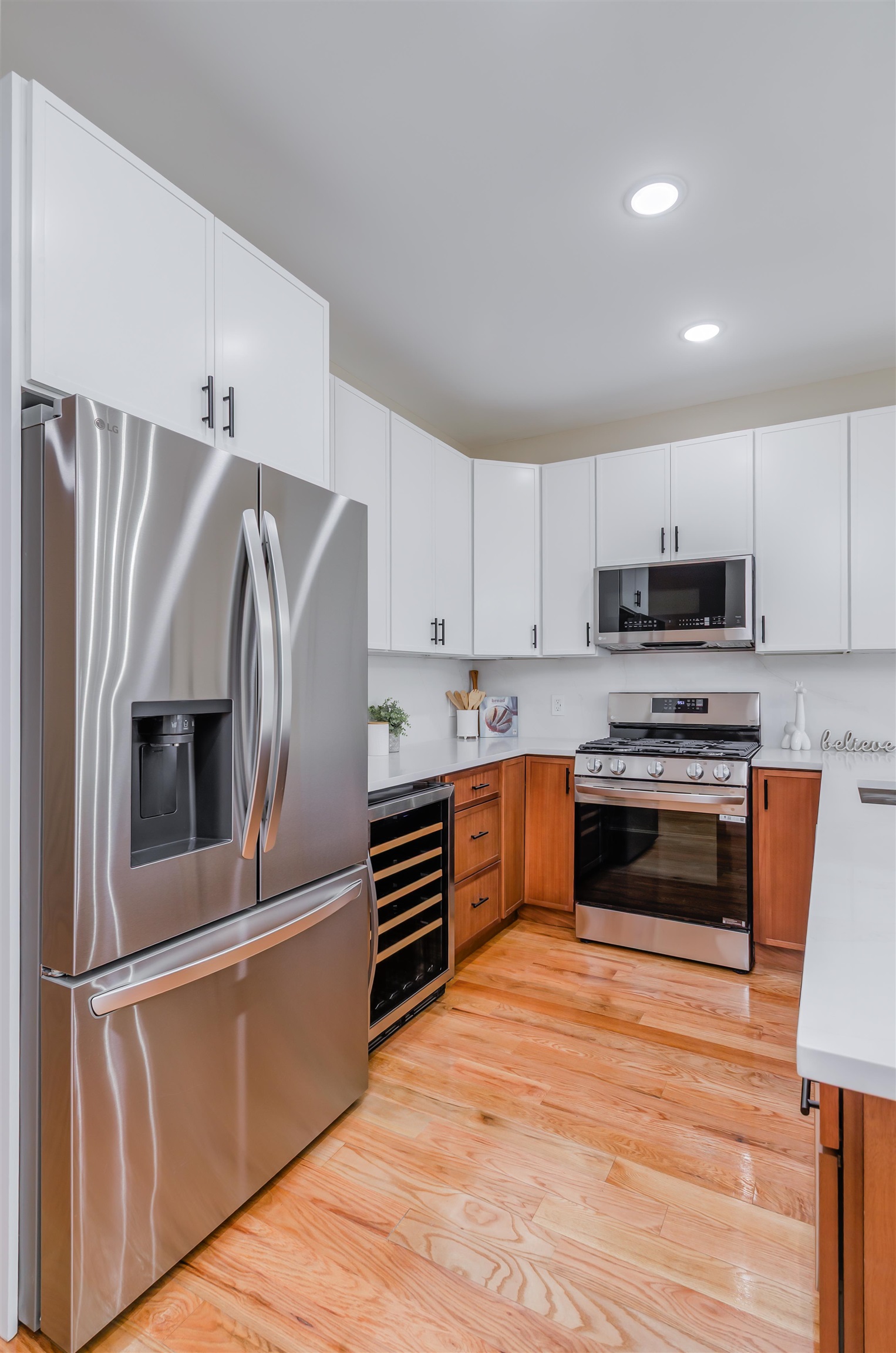 275 Pearsall Ave #2, Jersey City, New Jersey image 5