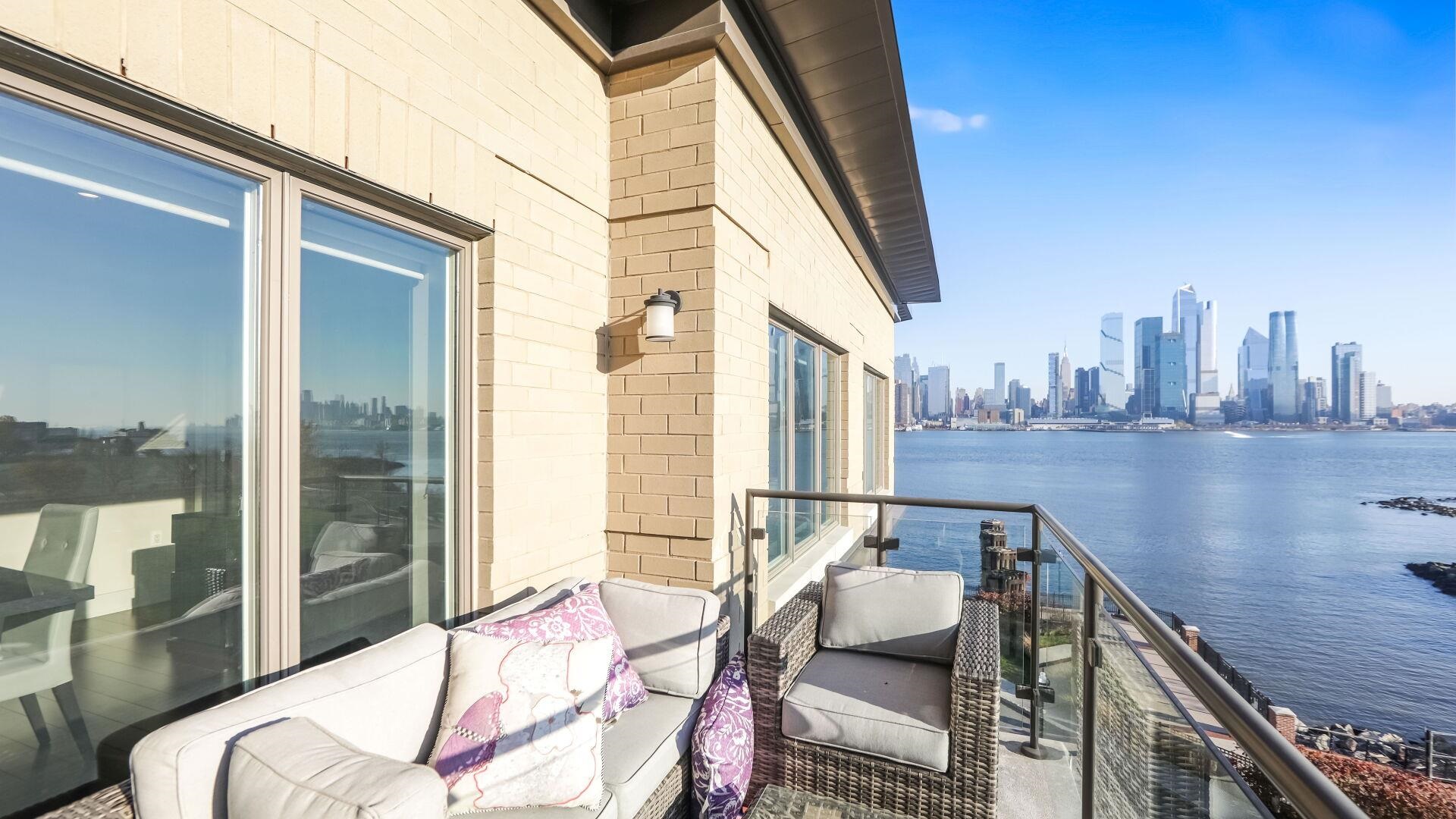 150 Henley Pl #404, Weehawken, New Jersey image 25