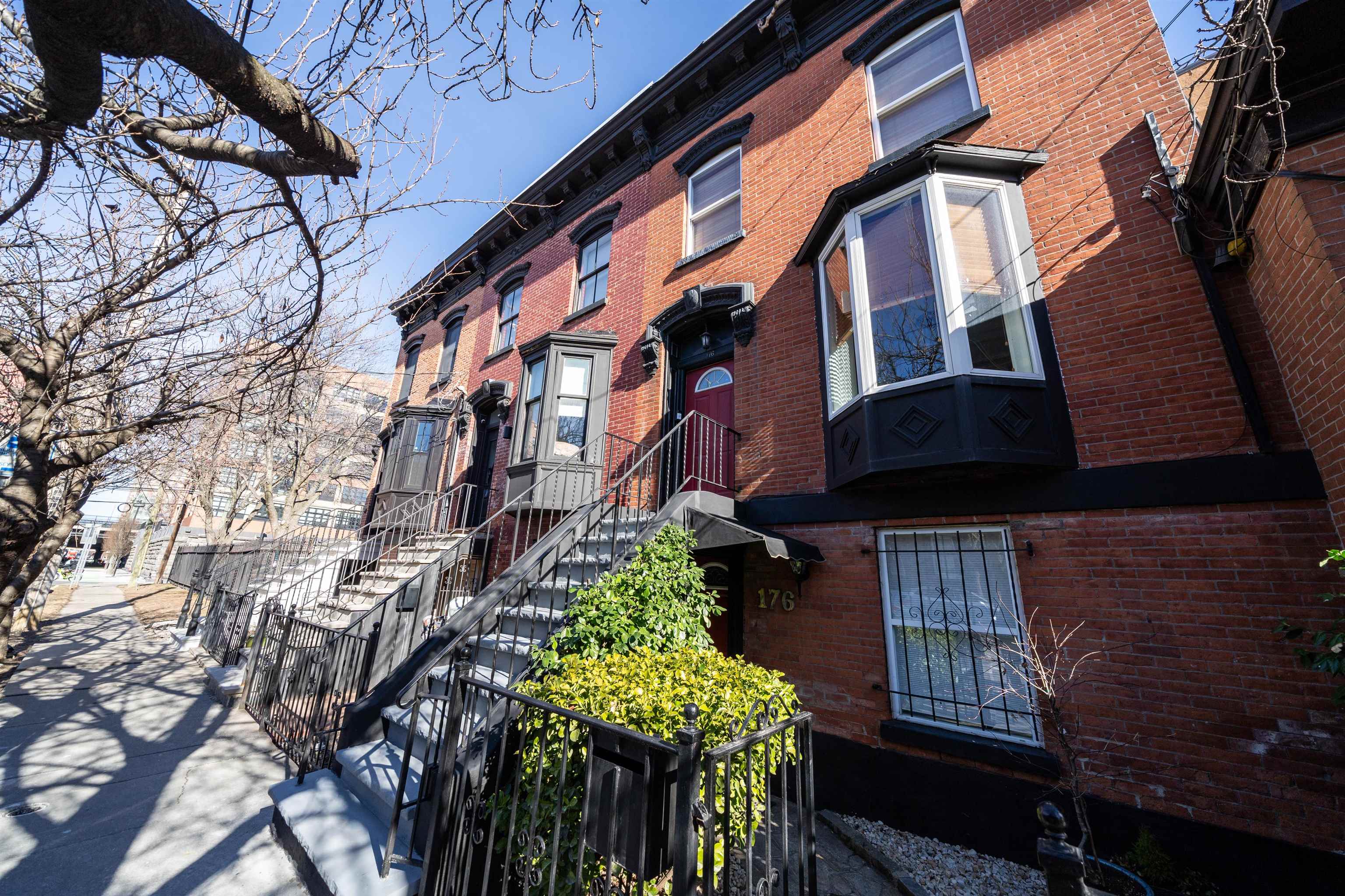 176 Coles St, Jersey City, New Jersey image 33