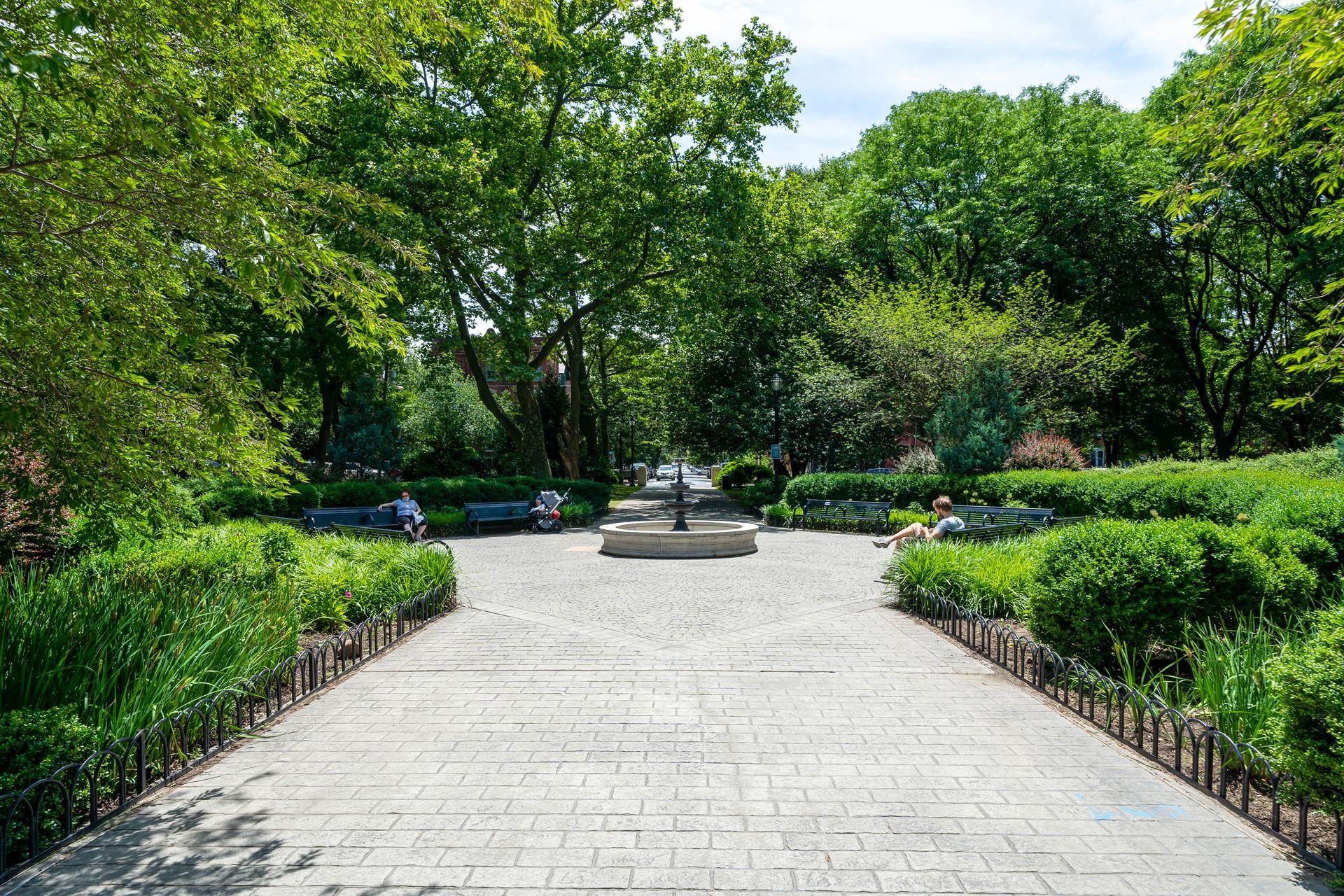 176 Coles St, Jersey City, New Jersey image 35