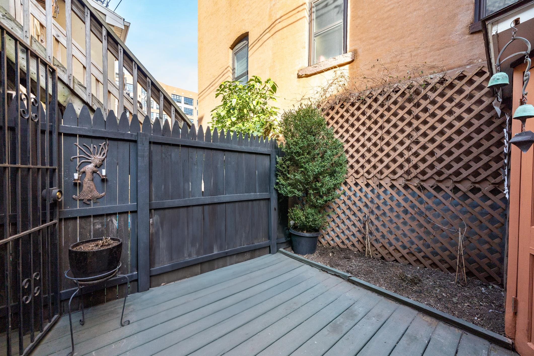 176 Coles St, Jersey City, New Jersey image 28
