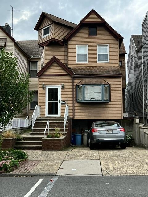 16 West 51st St, Bayonne, New Jersey image 43