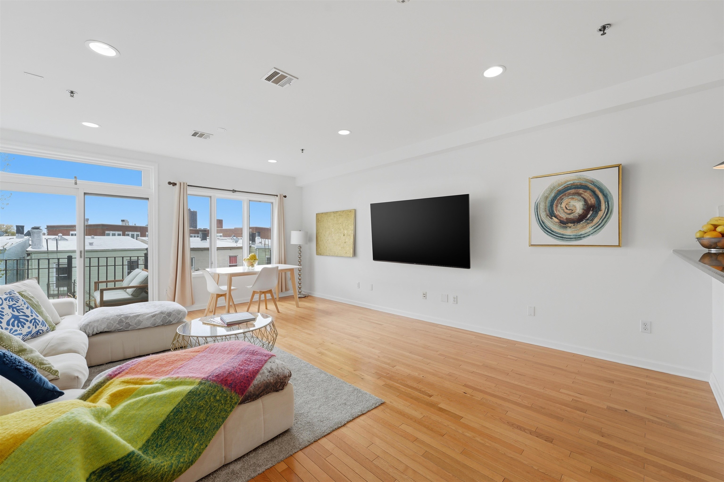 203-207 HACKENSACK PLANK RD 5B