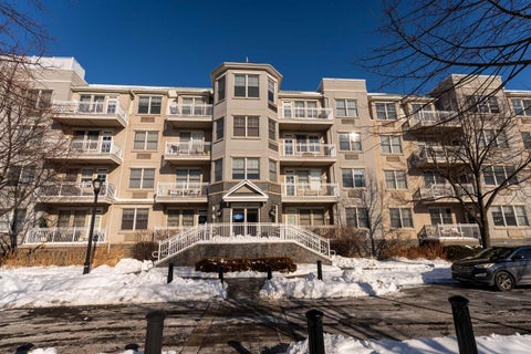 Condo For Sale - 30 Freedom Way #406<br/> Jersey City, NJ 07305