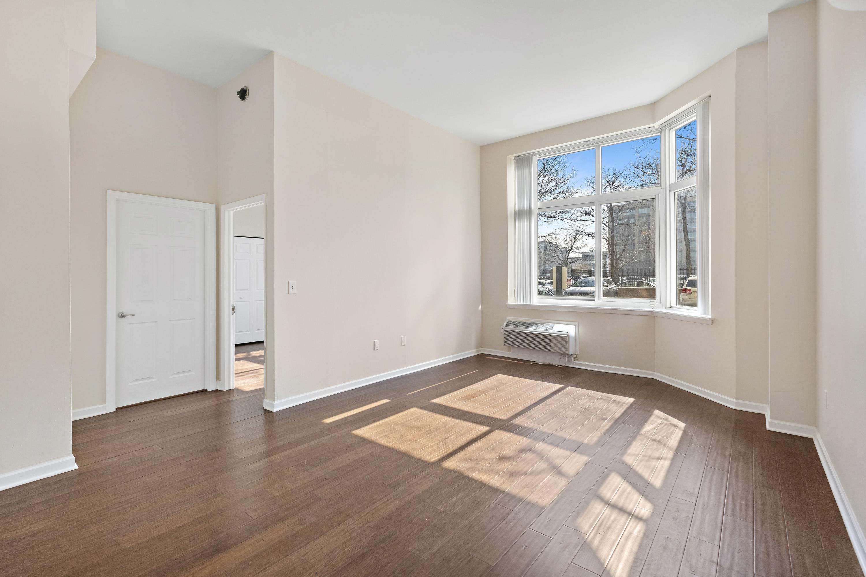 20 2nd St #110, Jersey City, New Jersey image 3