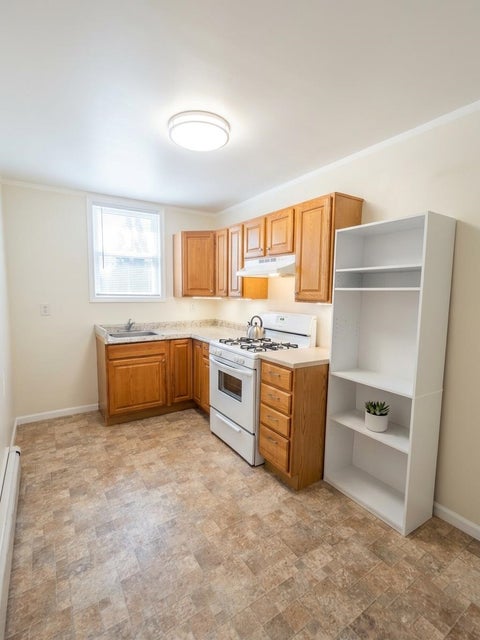 Homes For Rent - 505 Hoboken Rd #A<br/> Bergen County, Carlstadt, NJ 07072