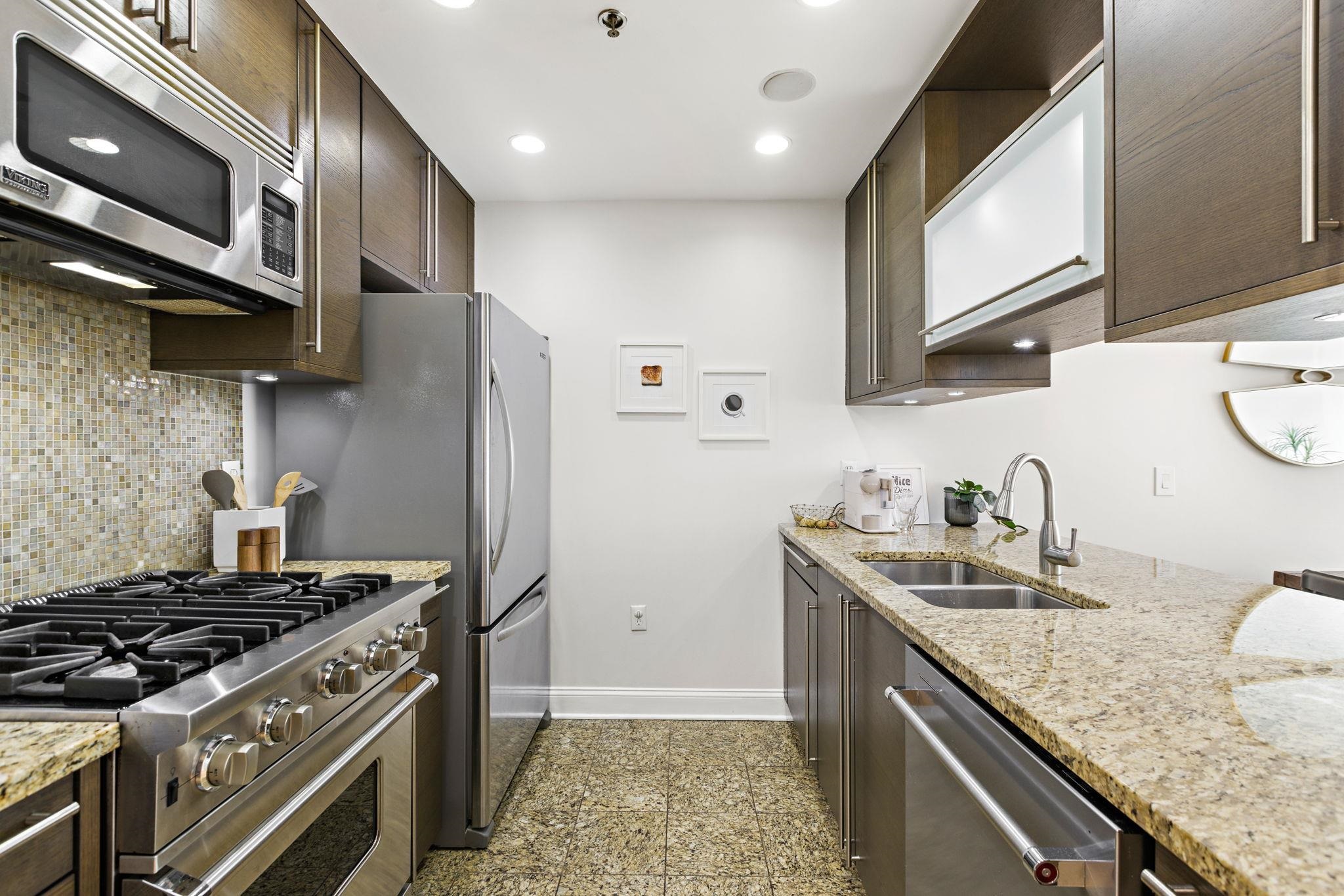 10 Regent St #817, Jersey City, New Jersey image 6