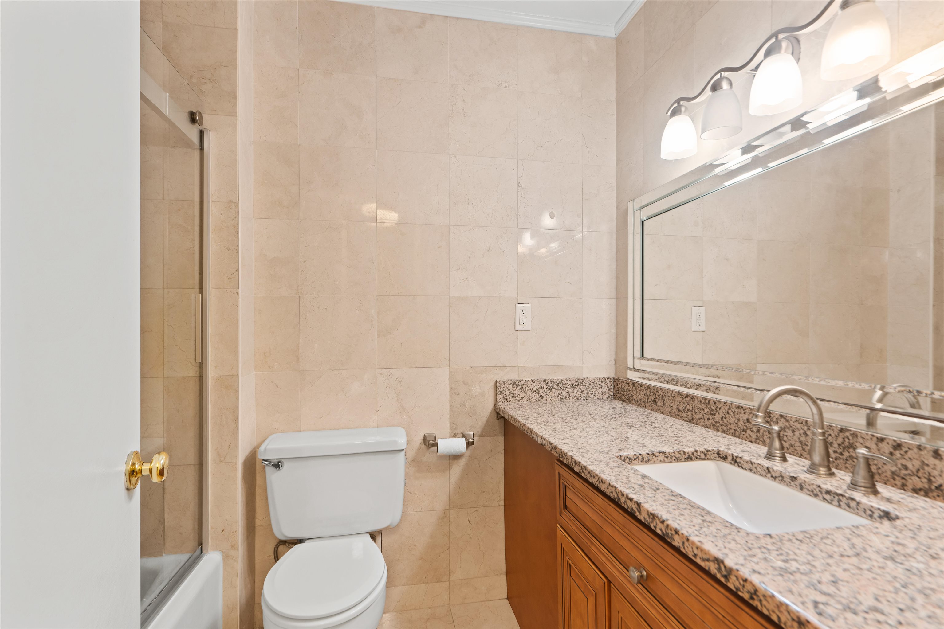 7004 Blvd East #6A, Guttenberg, New Jersey image 19