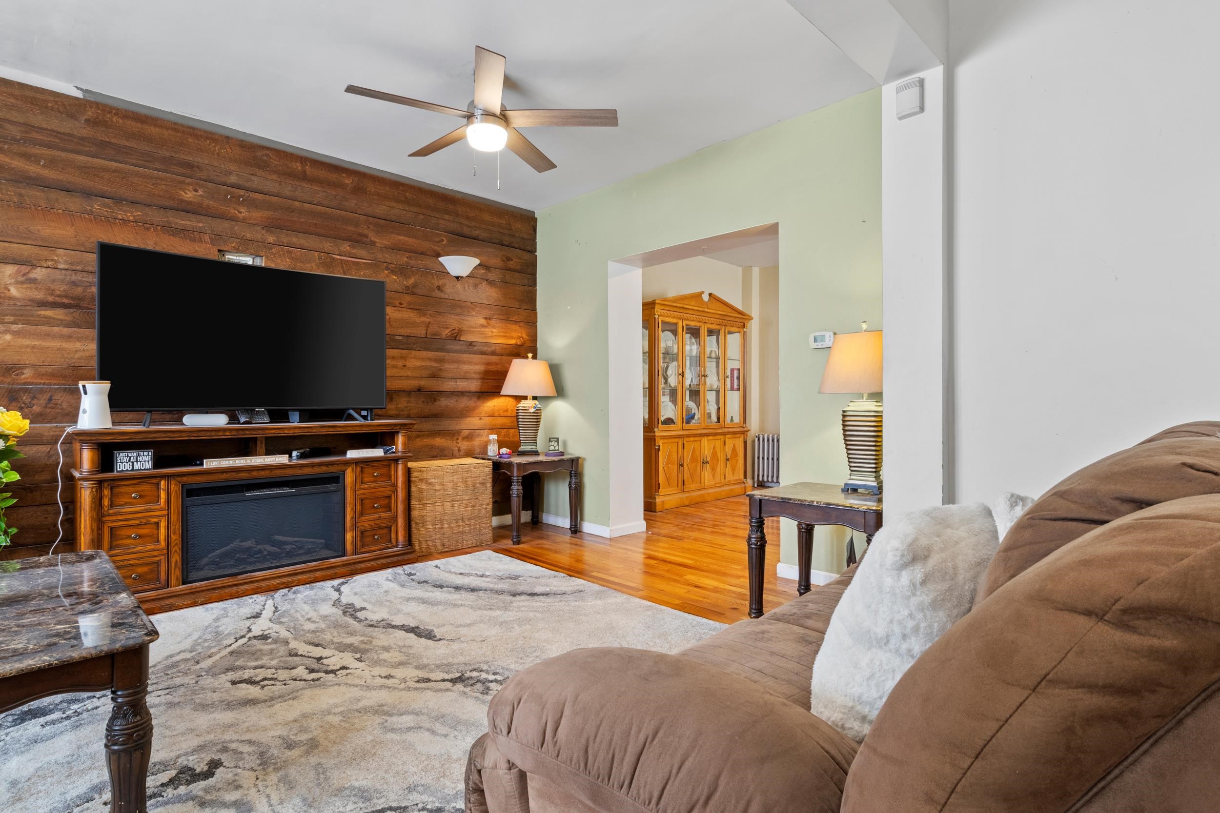 13 East 27th St, Bayonne, New Jersey image 3